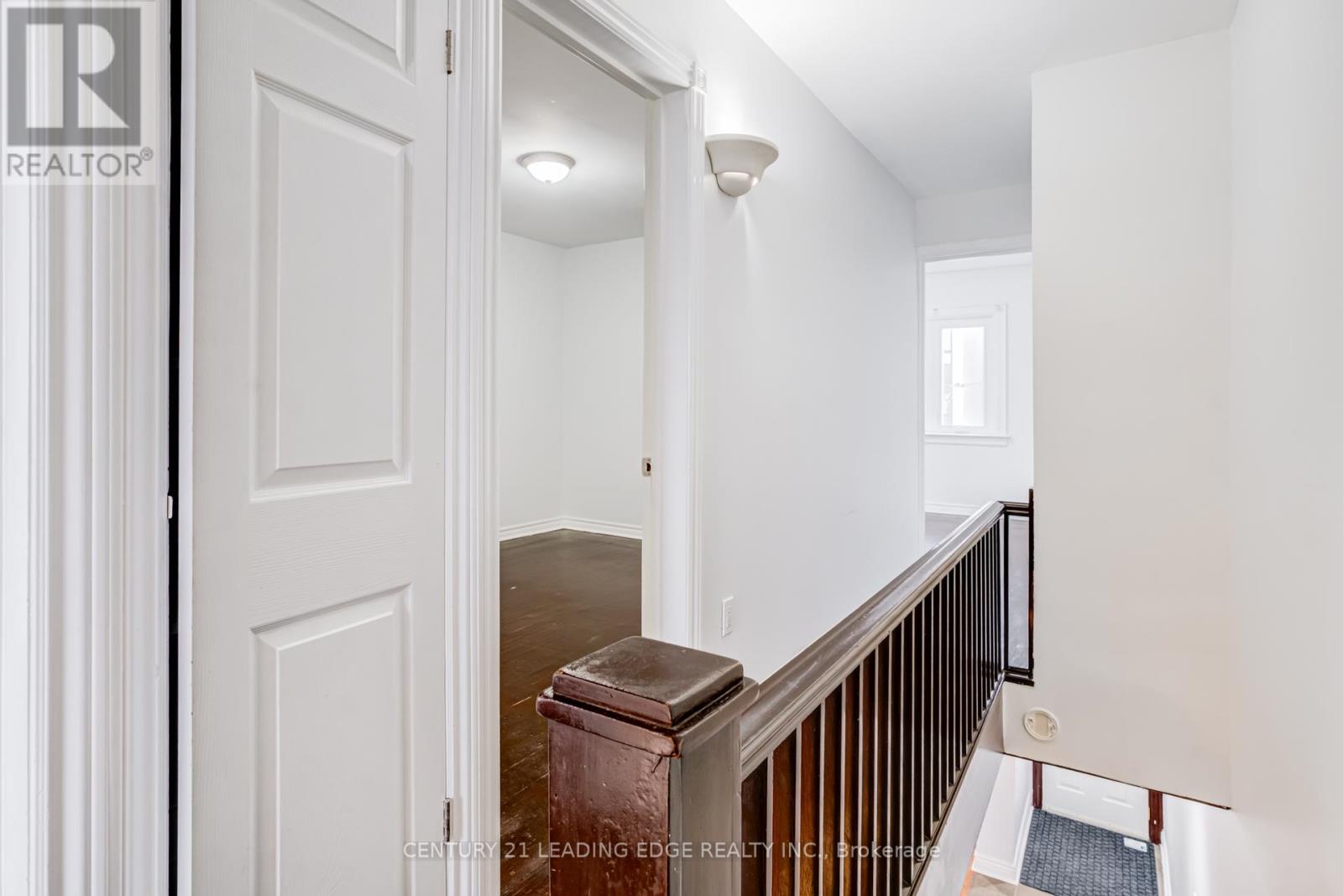 12 Innes Avenue, Toronto (corso Italia-davenport), Ontario