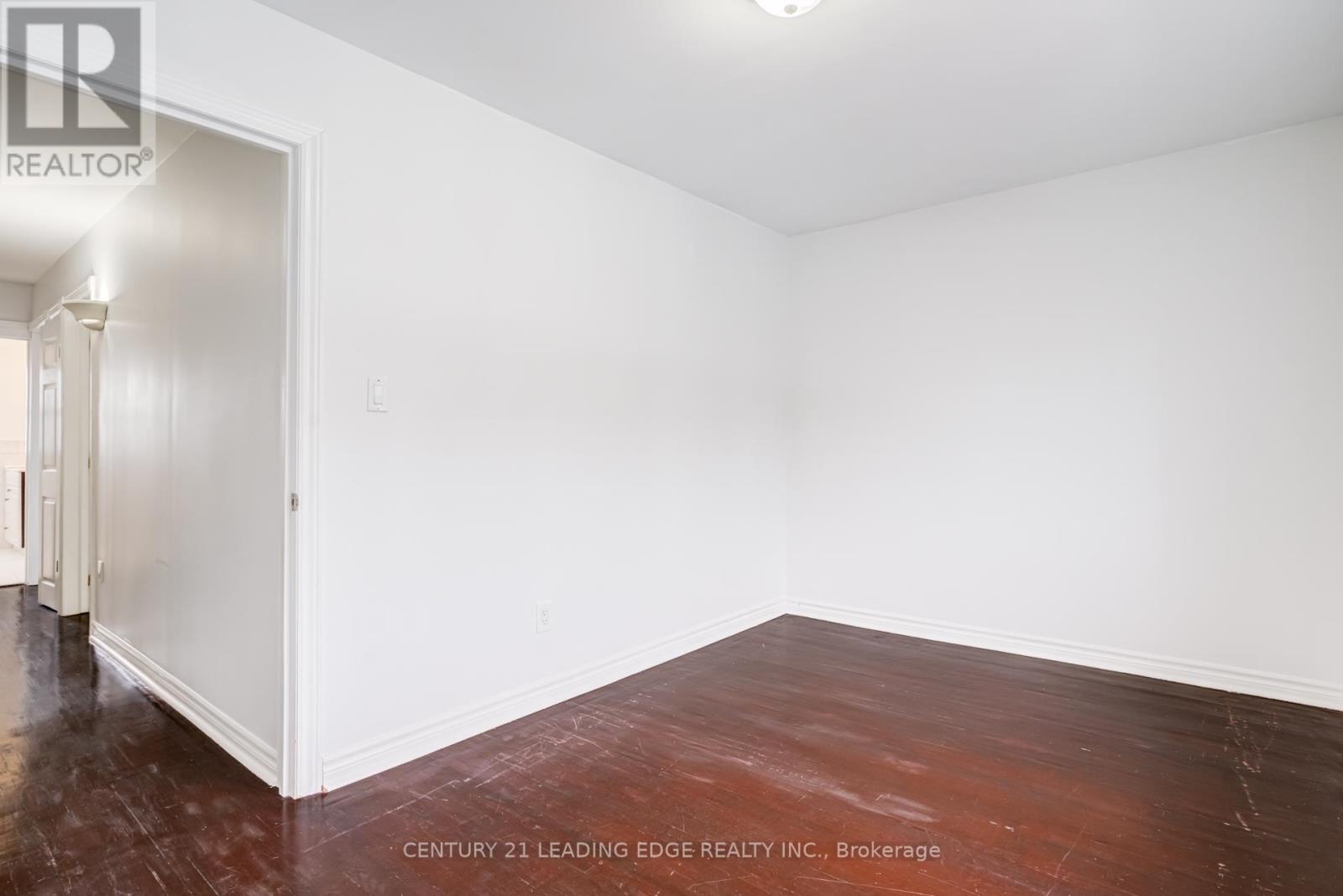 12 Innes Avenue, Toronto (corso Italia-davenport), Ontario