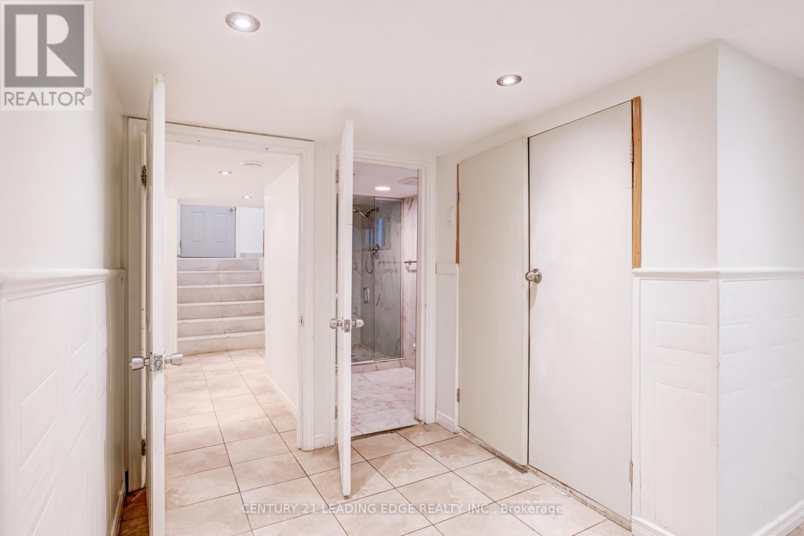 12 Innes Avenue, Toronto (corso Italia-davenport), Ontario