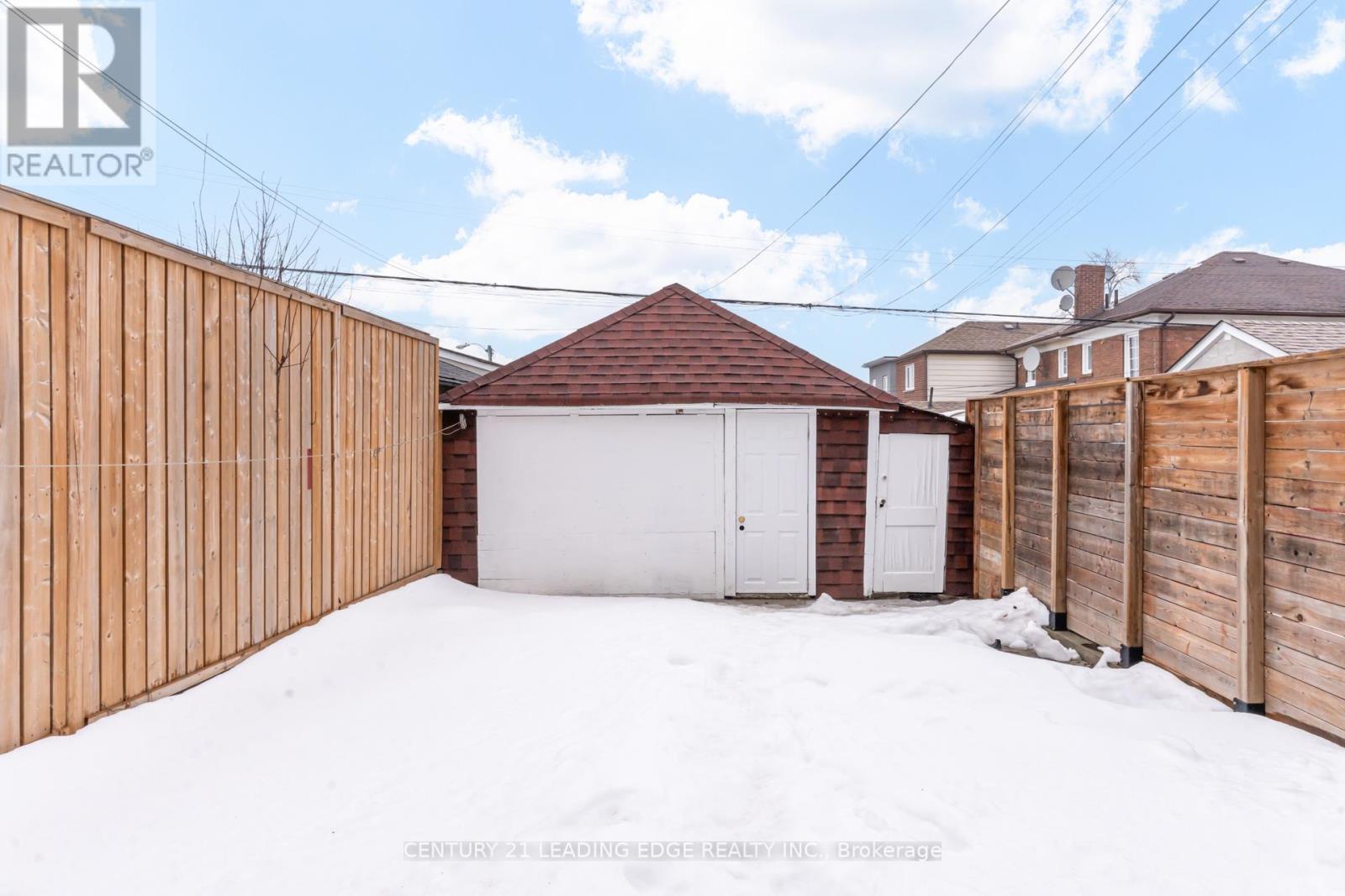 12 Innes Avenue, Toronto (corso Italia-davenport), Ontario