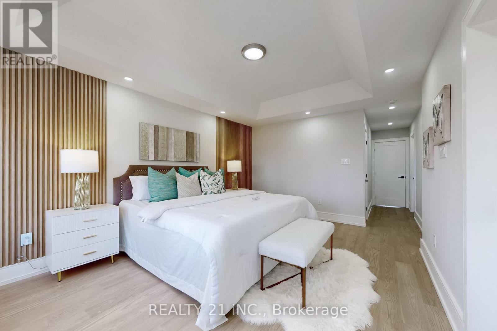 15 Malta Street, Toronto (birchcliffe-cliffside), Ontario