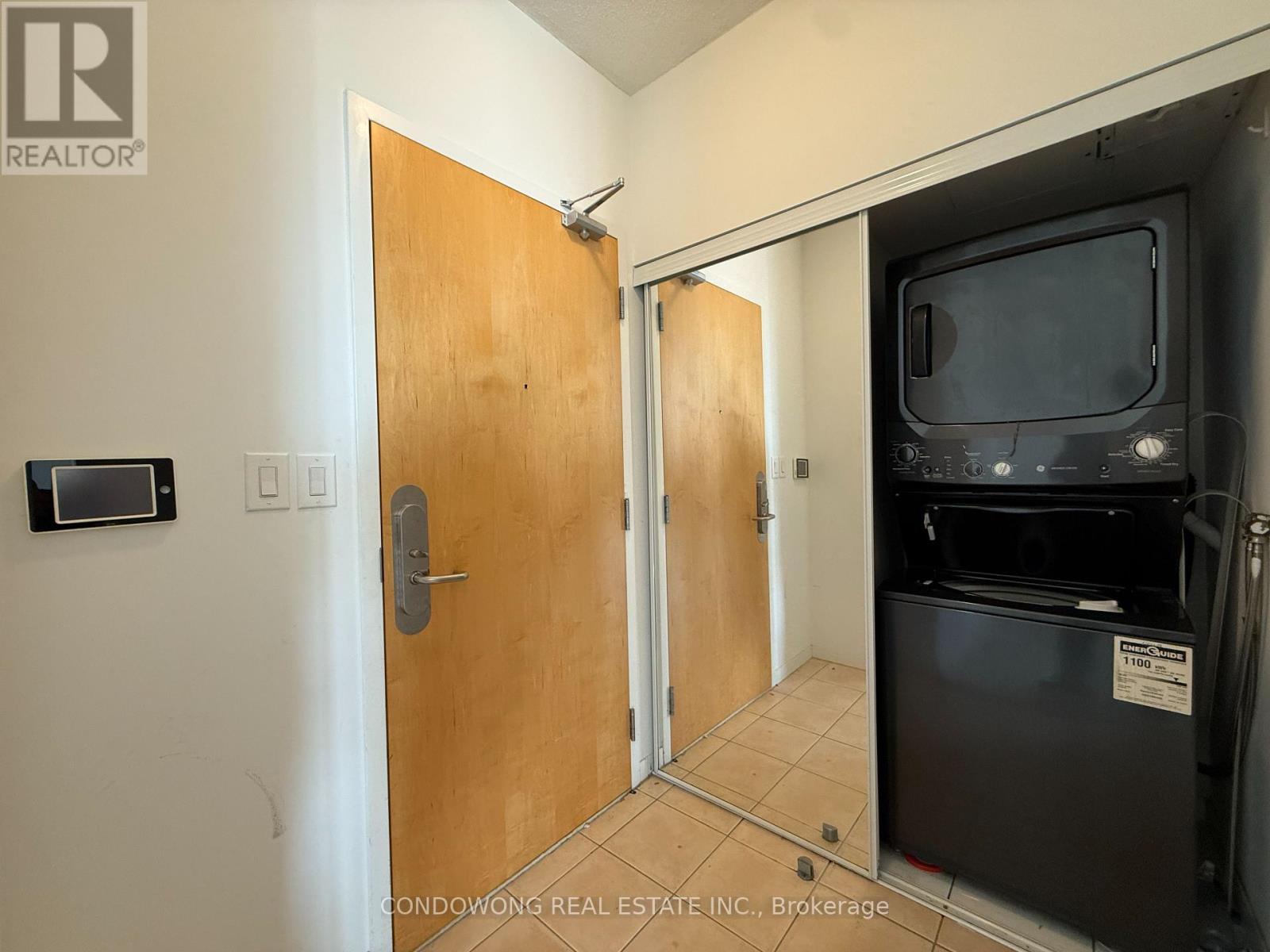 1710 - 65 Bremner Boulevard, Toronto (waterfront Communities), Ontario