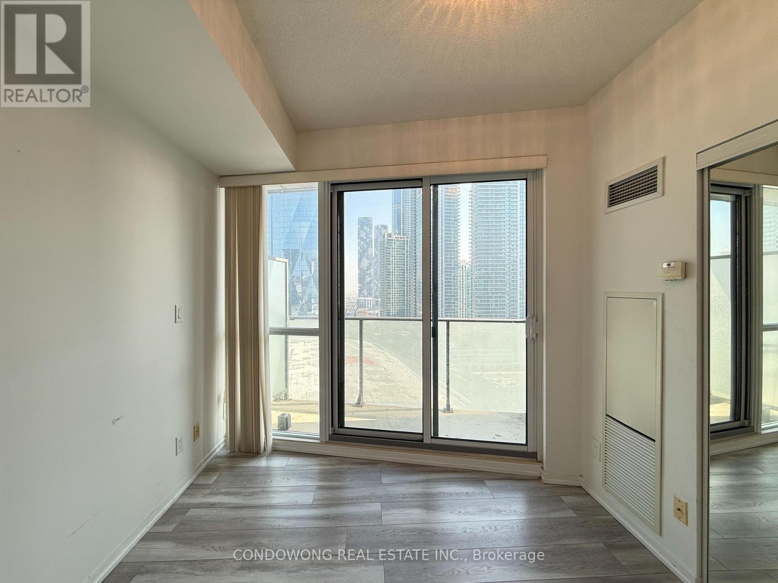 1710 - 65 Bremner Boulevard, Toronto (waterfront Communities), Ontario