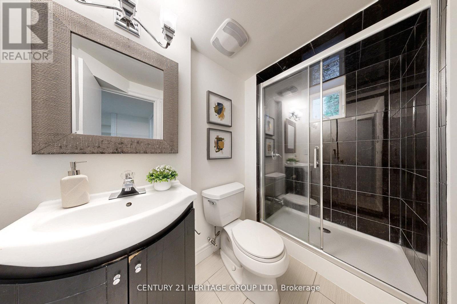 547 Melrose Avenue, Toronto (bedford Park-nortown), Ontario