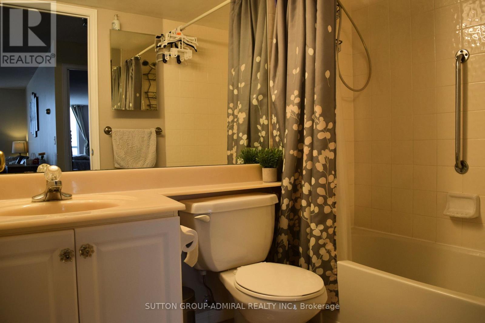 Sph05 - 5001 Finch Avenue E, Toronto (agincourt North), Ontario