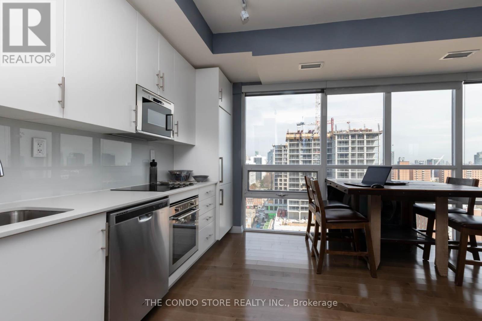 2006 - 460 Adelaide Street E, Toronto (moss Park), Ontario