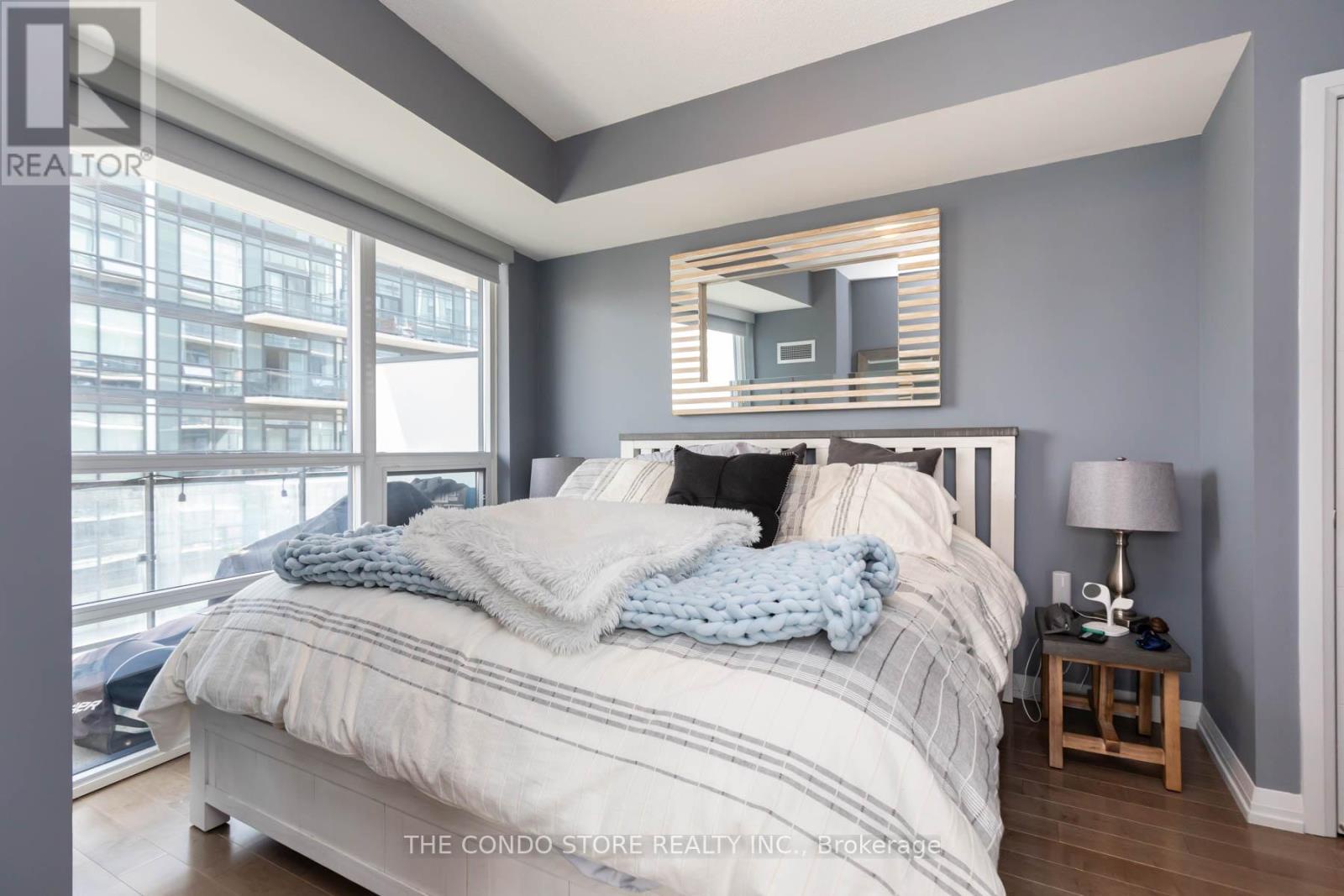 2006 - 460 Adelaide Street E, Toronto (moss Park), Ontario