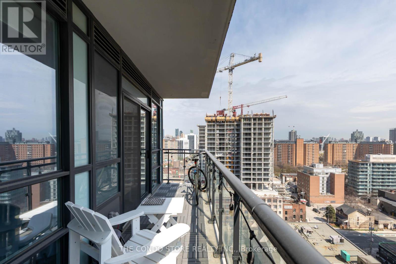 2006 - 460 Adelaide Street E, Toronto (moss Park), Ontario