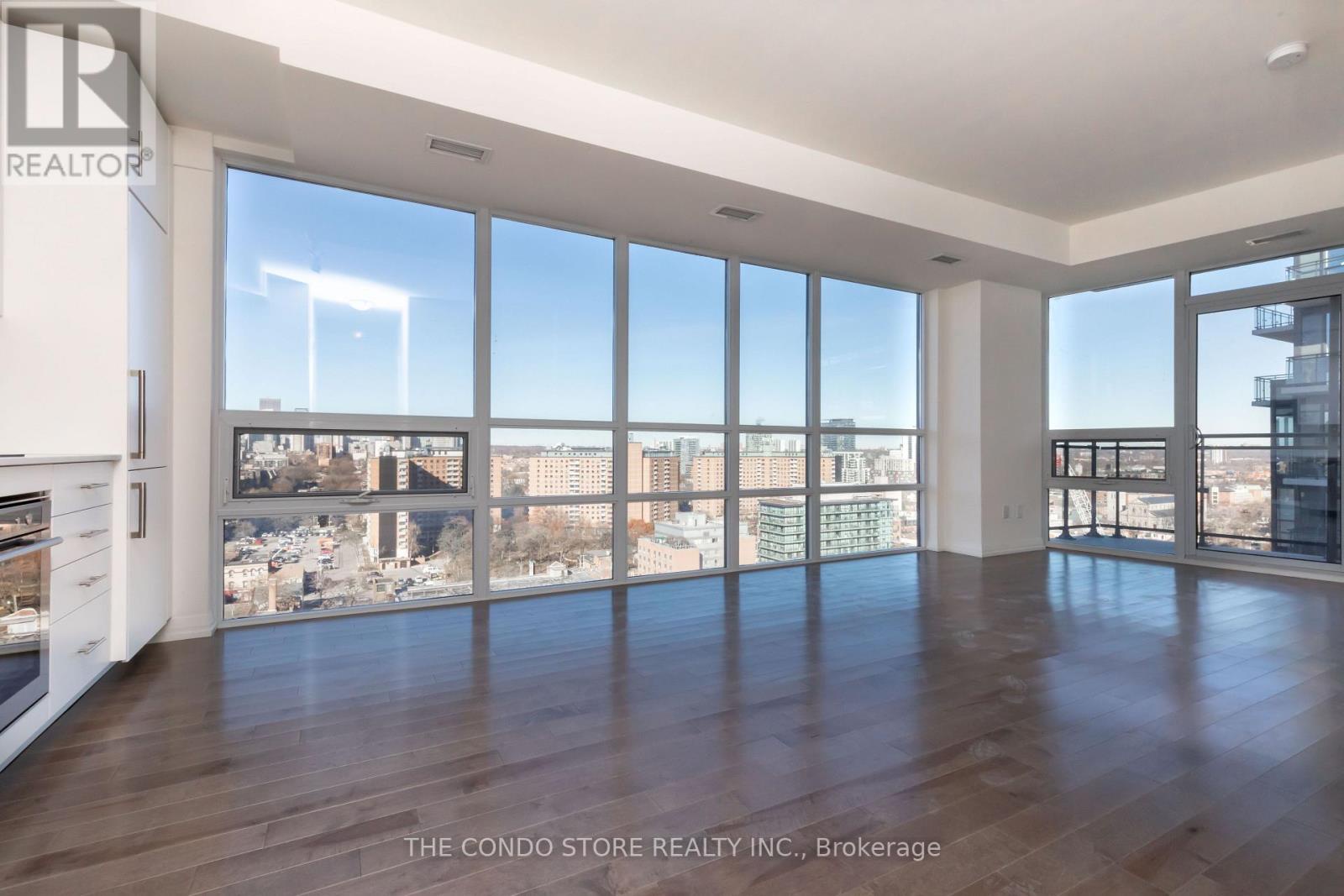 2006 - 460 Adelaide Street E, Toronto (moss Park), Ontario