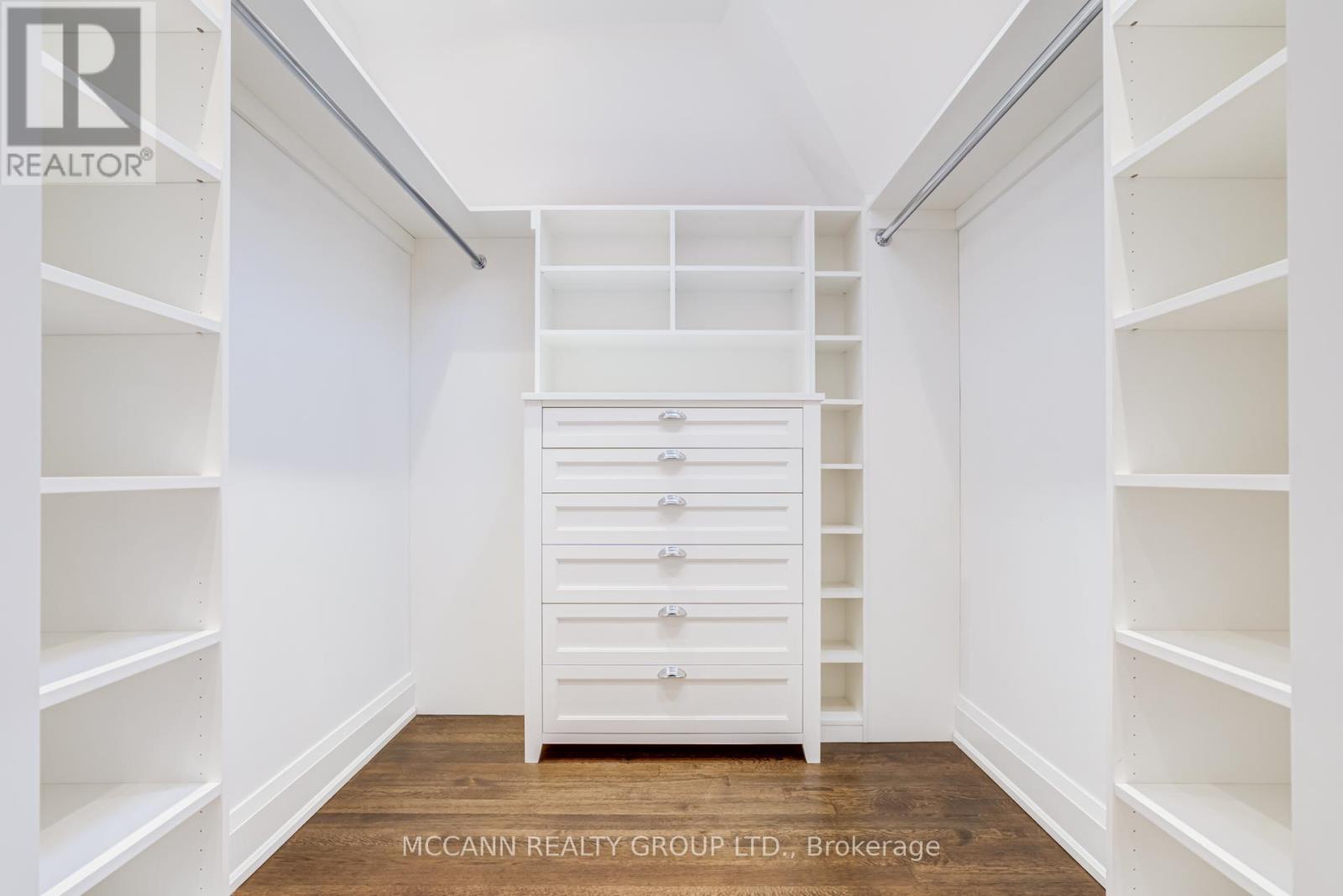 172 Hanna Road, Toronto (leaside), Ontario