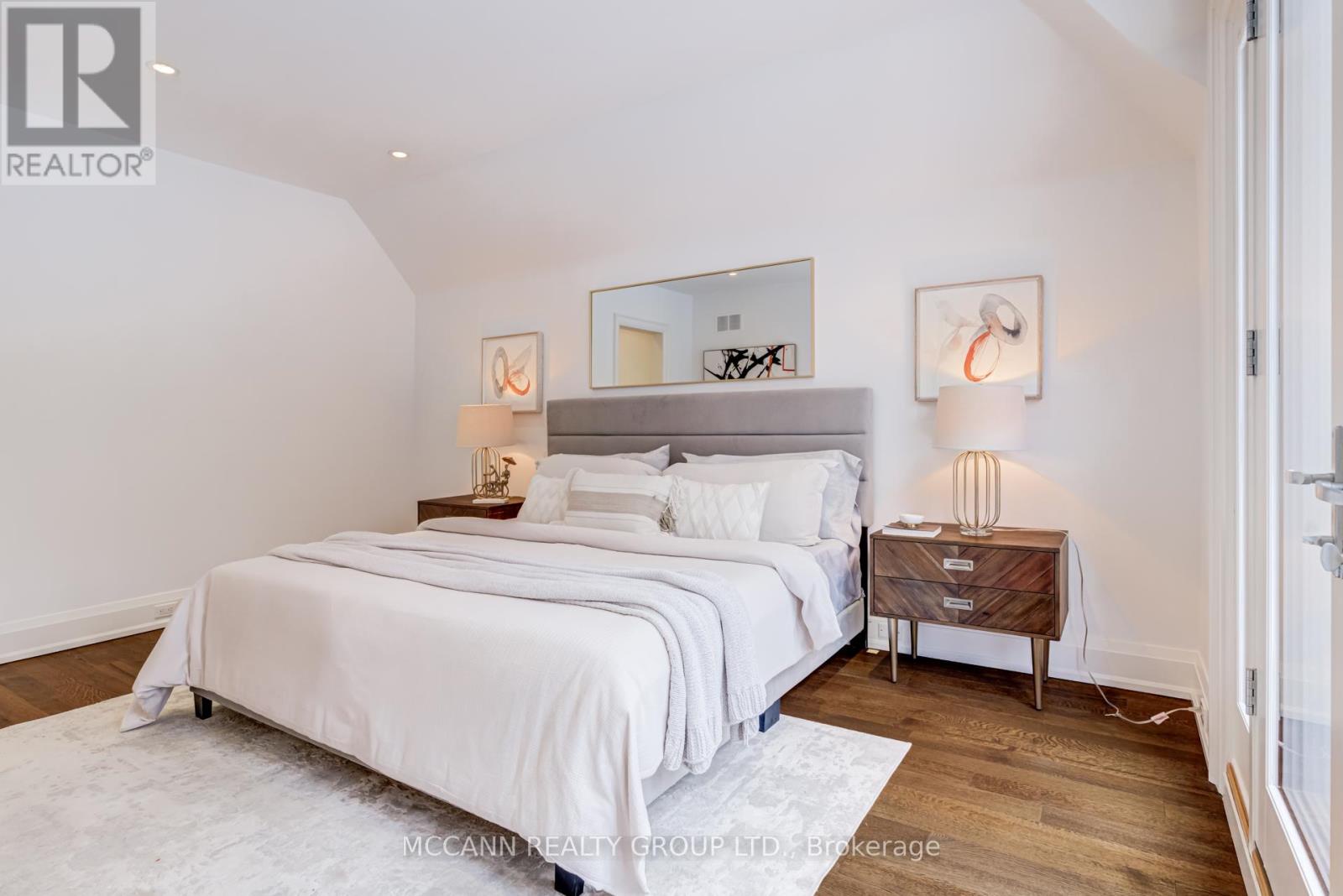 172 Hanna Road, Toronto (leaside), Ontario