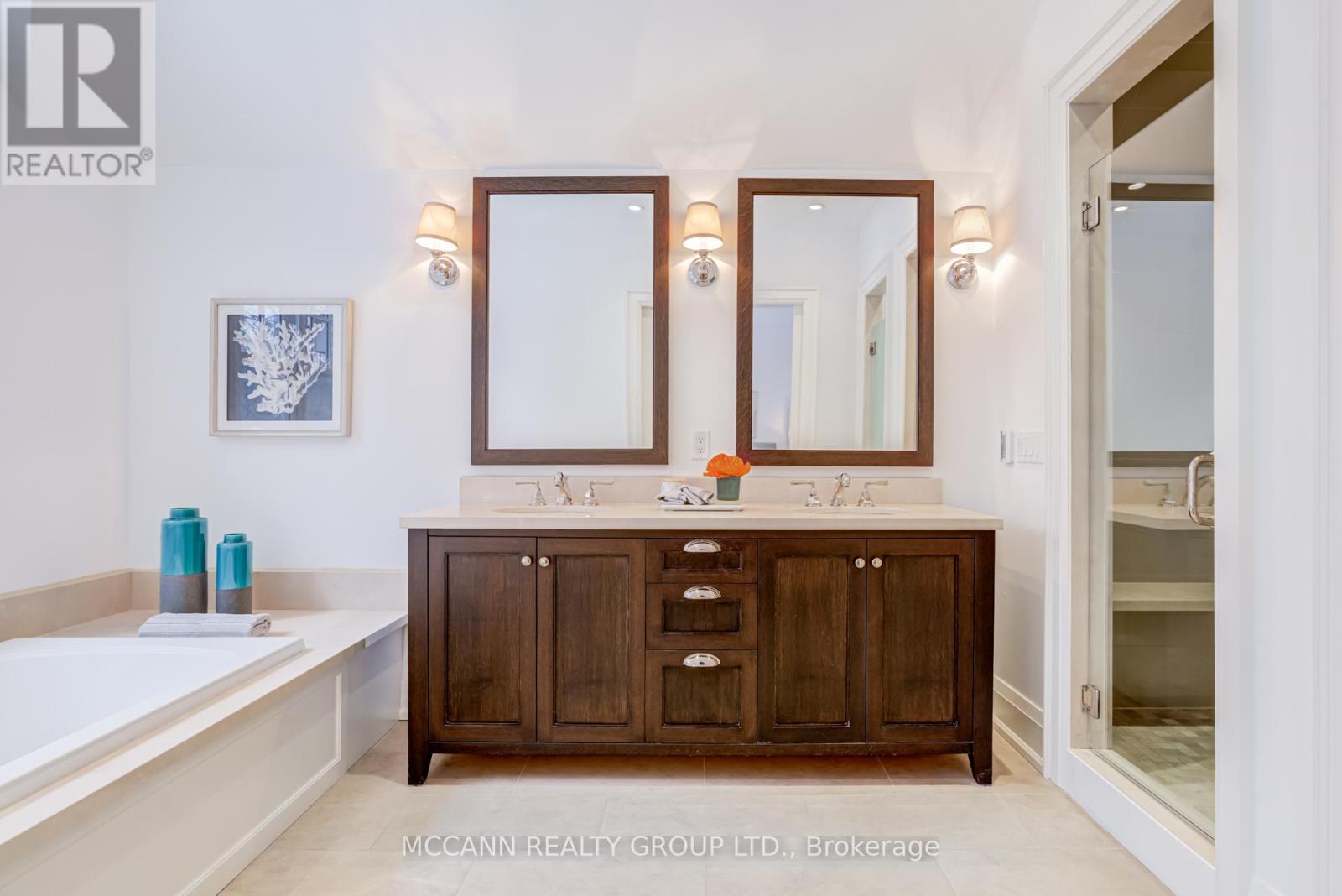 172 Hanna Road, Toronto (leaside), Ontario