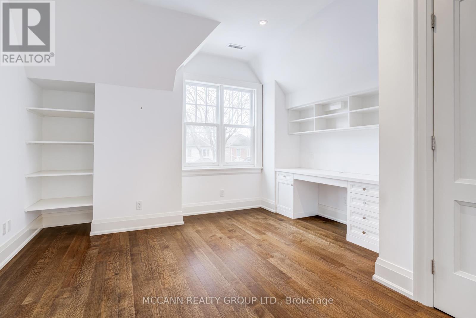 172 Hanna Road, Toronto (leaside), Ontario