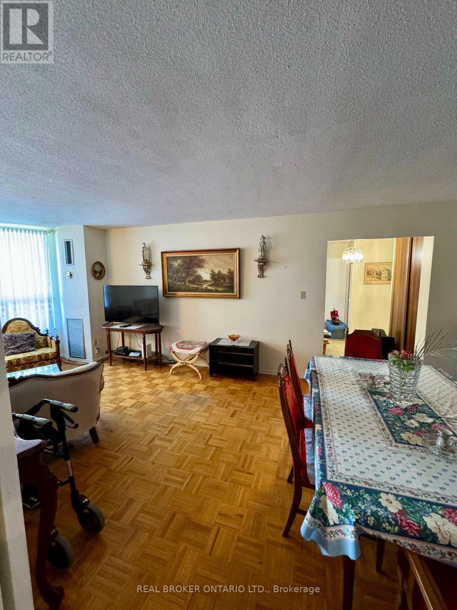 512 - 5 Shady Golf Way, Toronto (flemingdon Park), Ontario