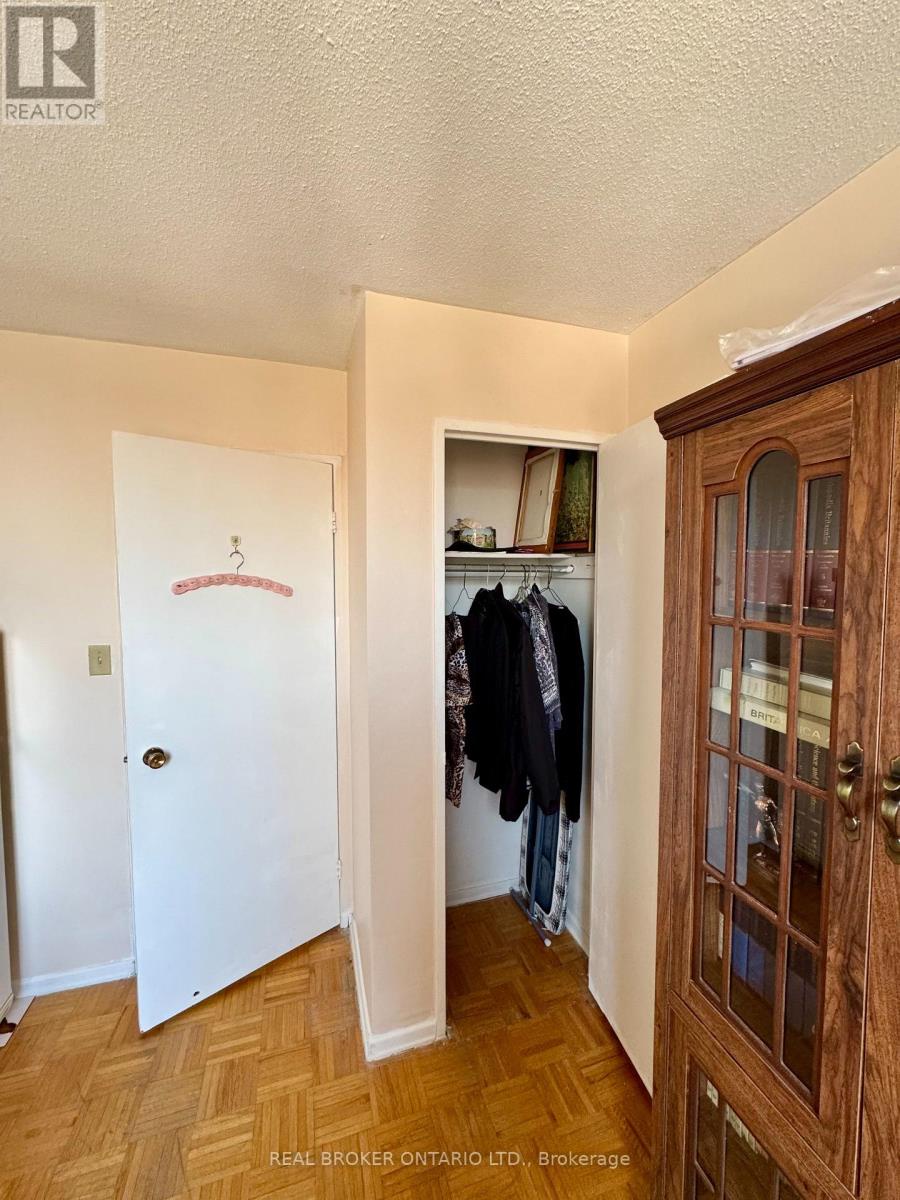 512 - 5 Shady Golf Way, Toronto (flemingdon Park), Ontario