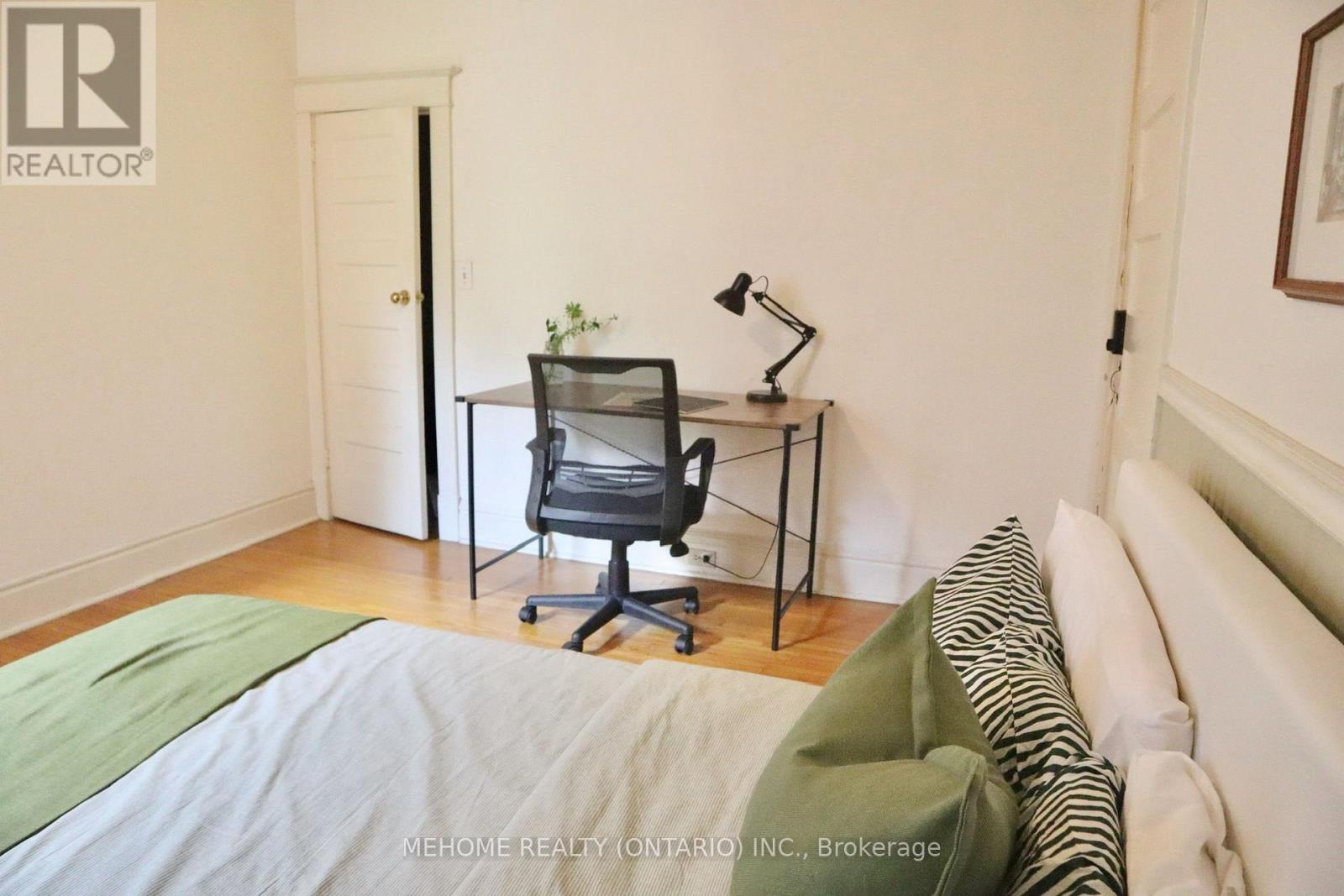 7 Badgerow Avenue, Toronto (south Riverdale), Ontario