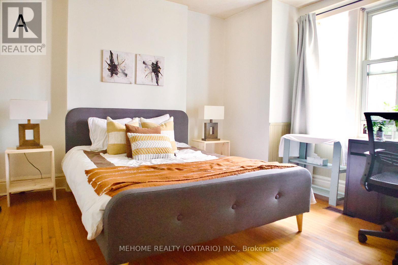 7 Badgerow Avenue, Toronto (south Riverdale), Ontario