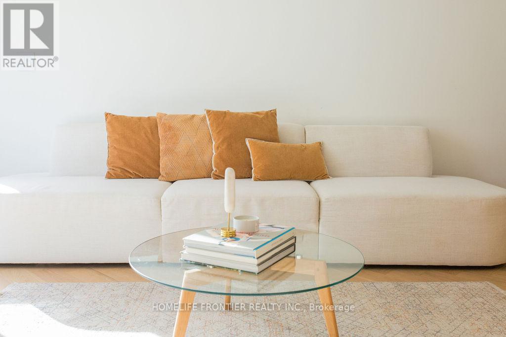 127 Glenvale Boulevard, Toronto (leaside), Ontario