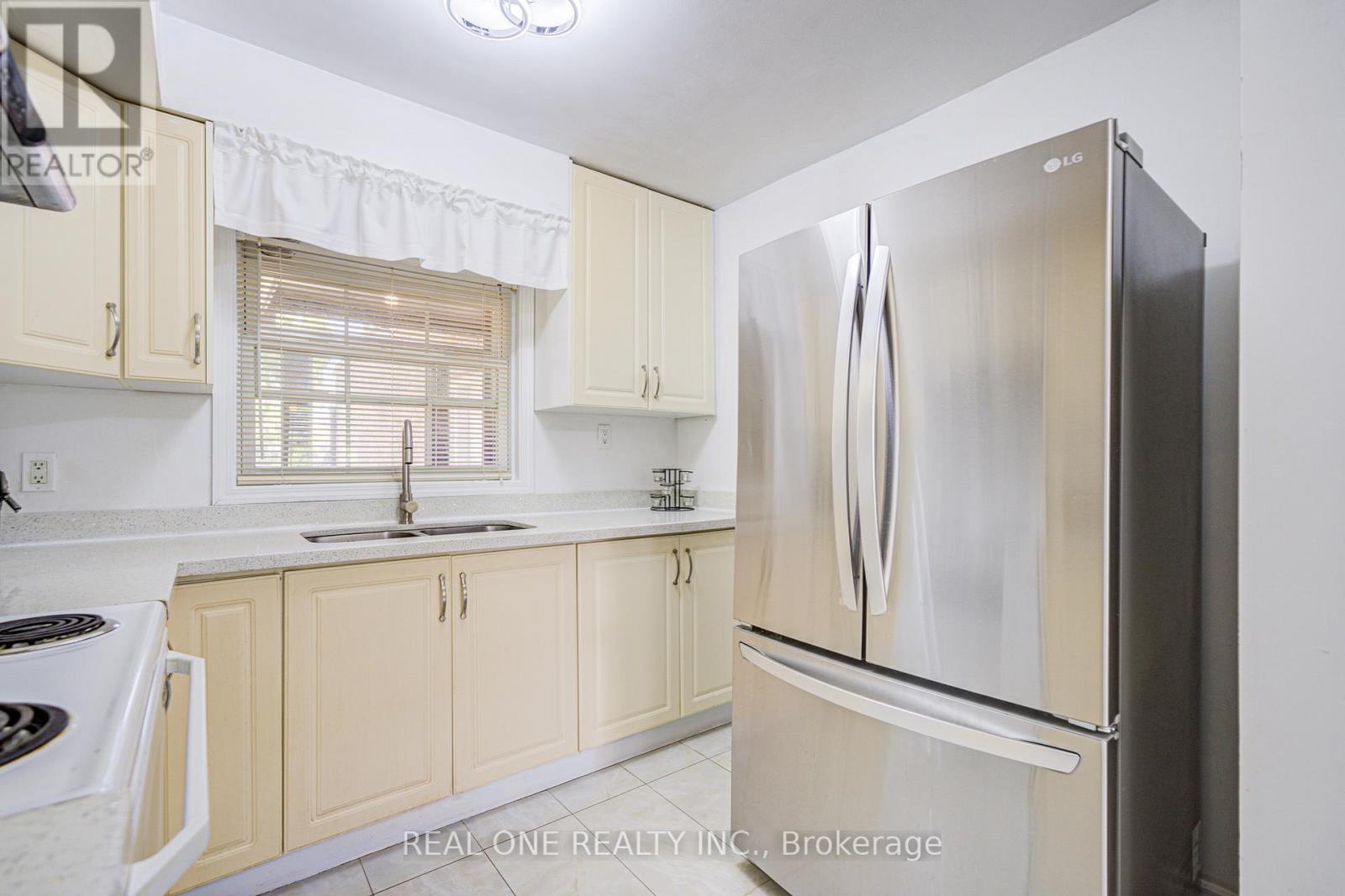 46 - 81 Brookmill Boulevard, Toronto (l'amoreaux), Ontario