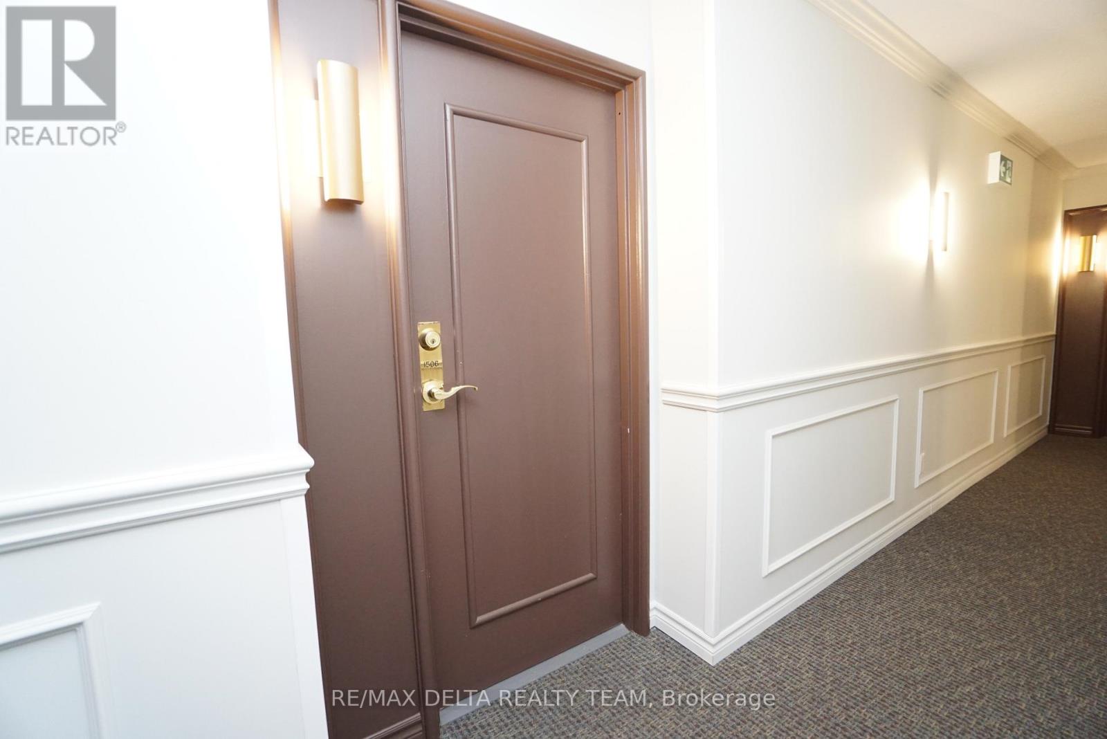 1506 - 545 St Laurent Boulevard, Ottawa, Ontario