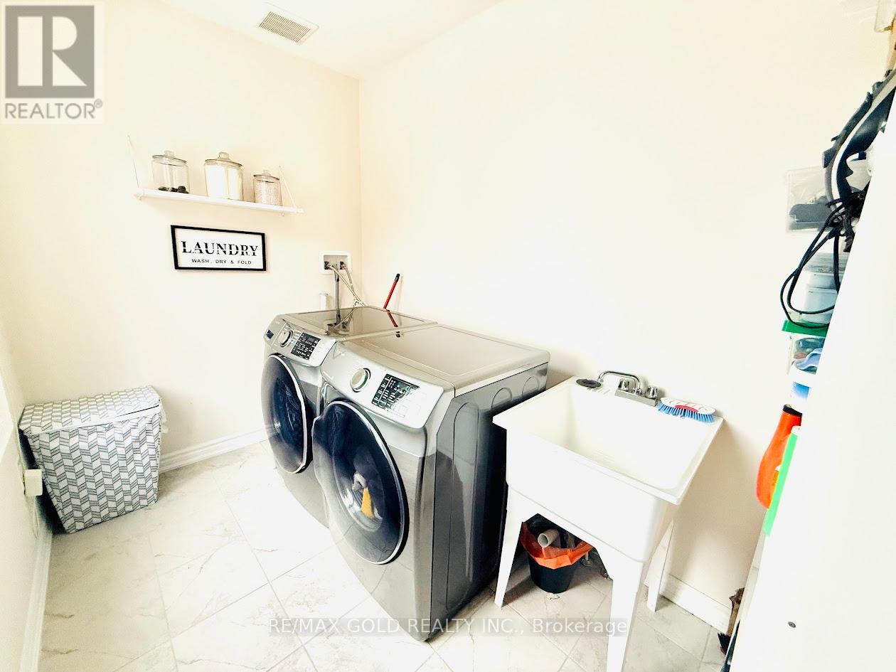 16 Slack Lane, Caledon, Ontario