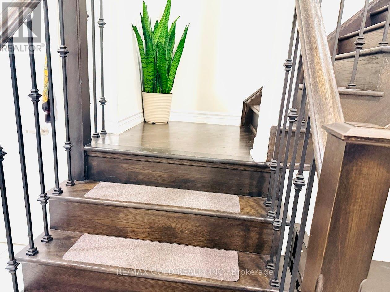 16 Slack Lane, Caledon, Ontario