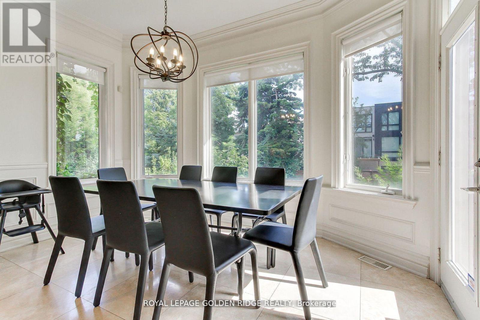 99 Bannockburn Avenue, Toronto (bedford Park-nortown), Ontario