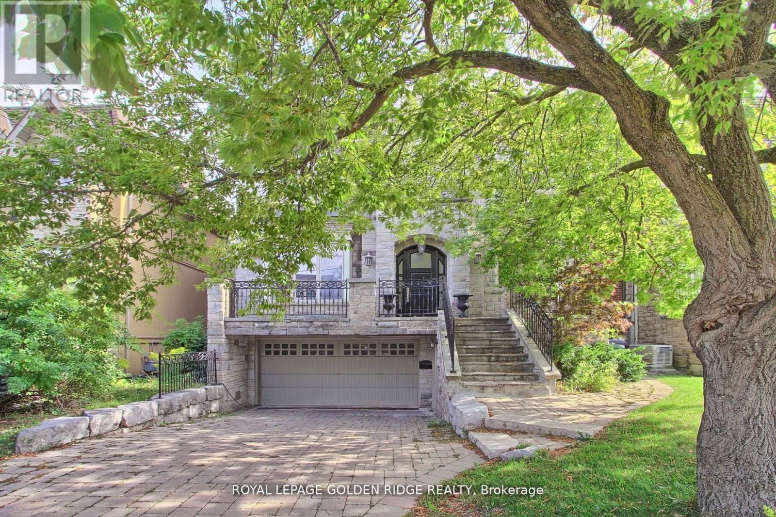 99 Bannockburn Avenue, Toronto (bedford Park-nortown), Ontario