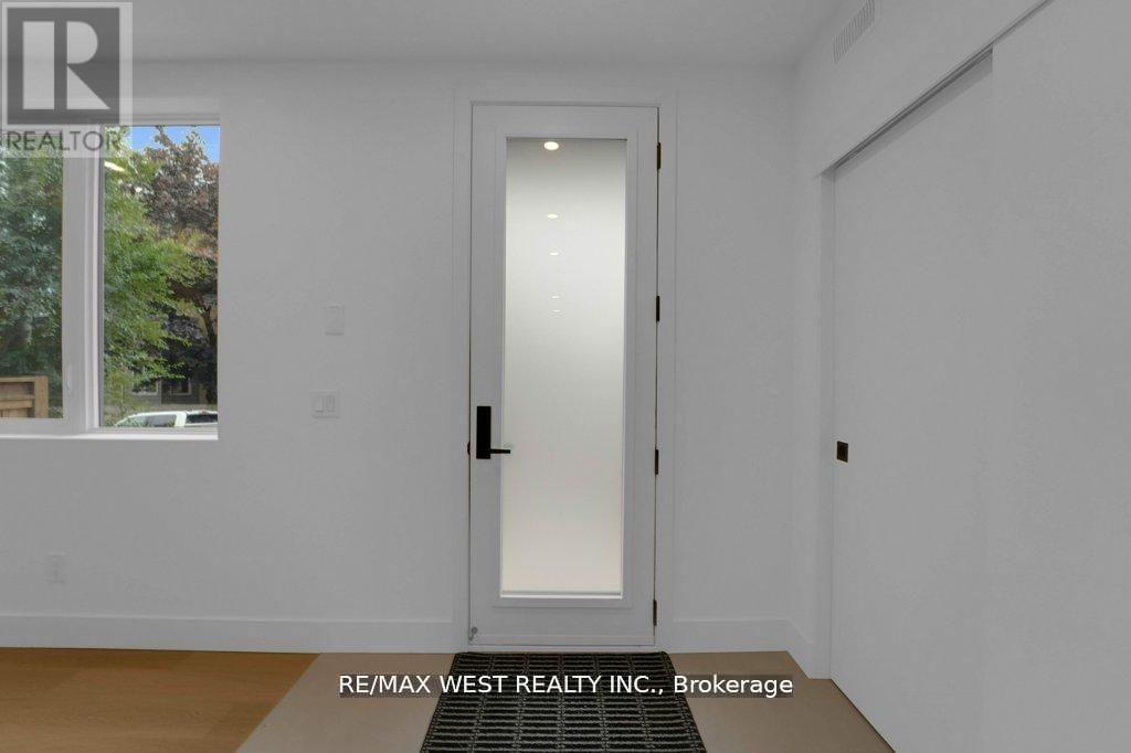 661 Winona Drive, Toronto (oakwood Village), Ontario