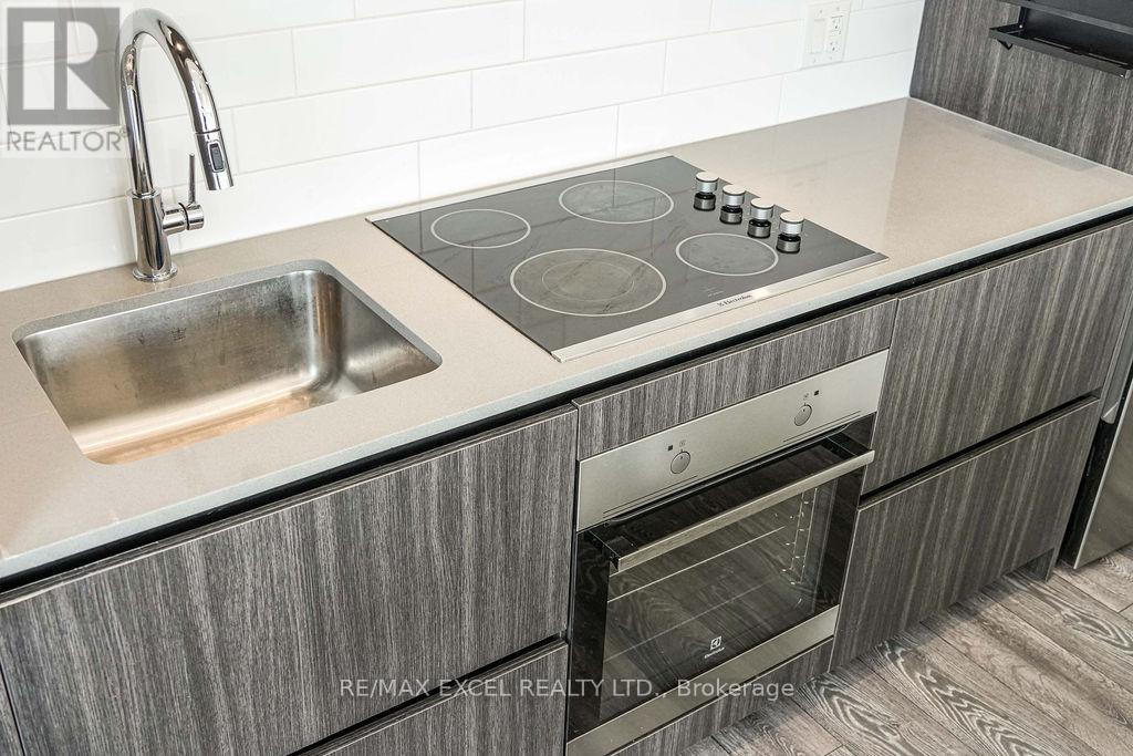 1009 - 225 Sumach Street, Toronto (regent Park), Ontario