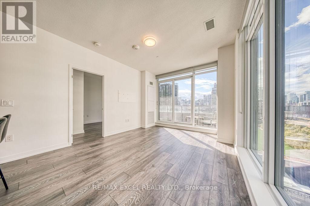 1009 - 225 Sumach Street, Toronto (regent Park), Ontario