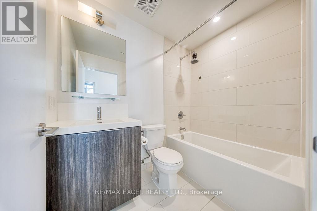 1009 - 225 Sumach Street, Toronto (regent Park), Ontario