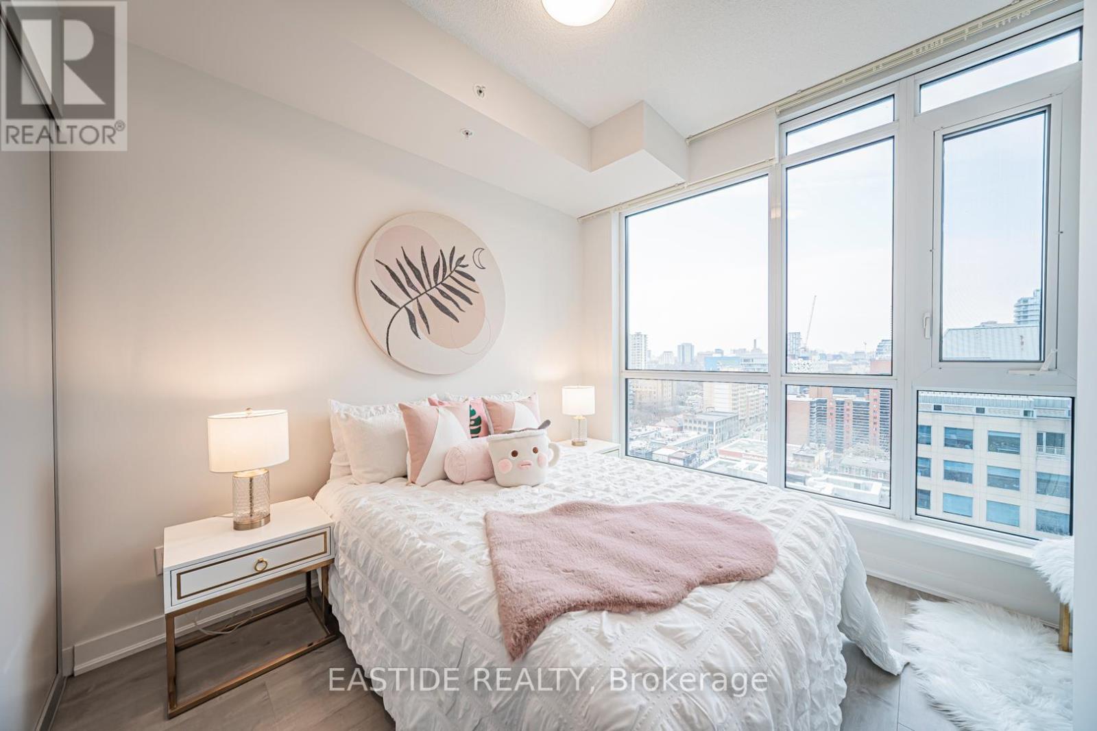 1502 - 30 Nelson Street, Toronto (waterfront Communities), Ontario