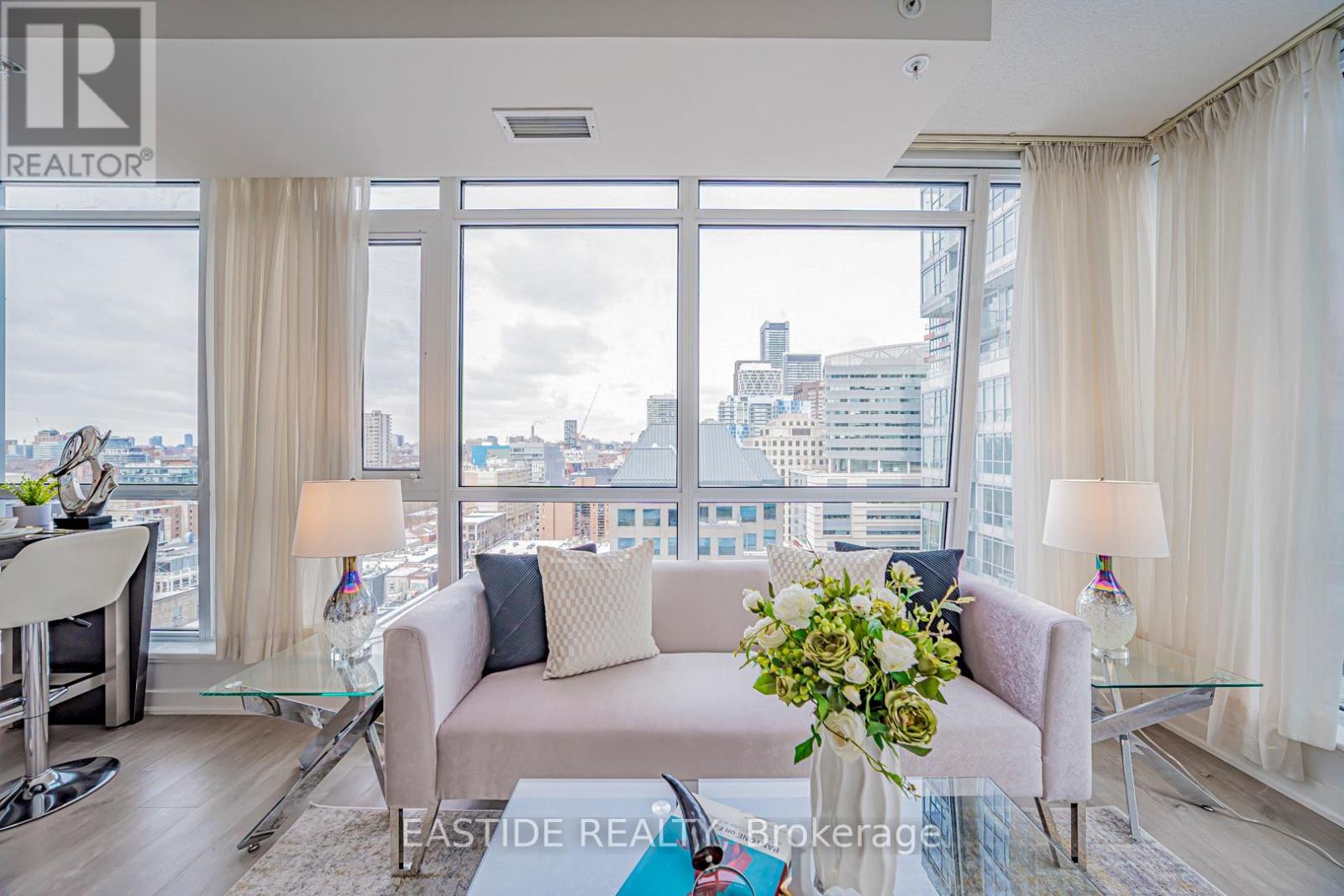 1502 - 30 Nelson Street, Toronto (waterfront Communities), Ontario