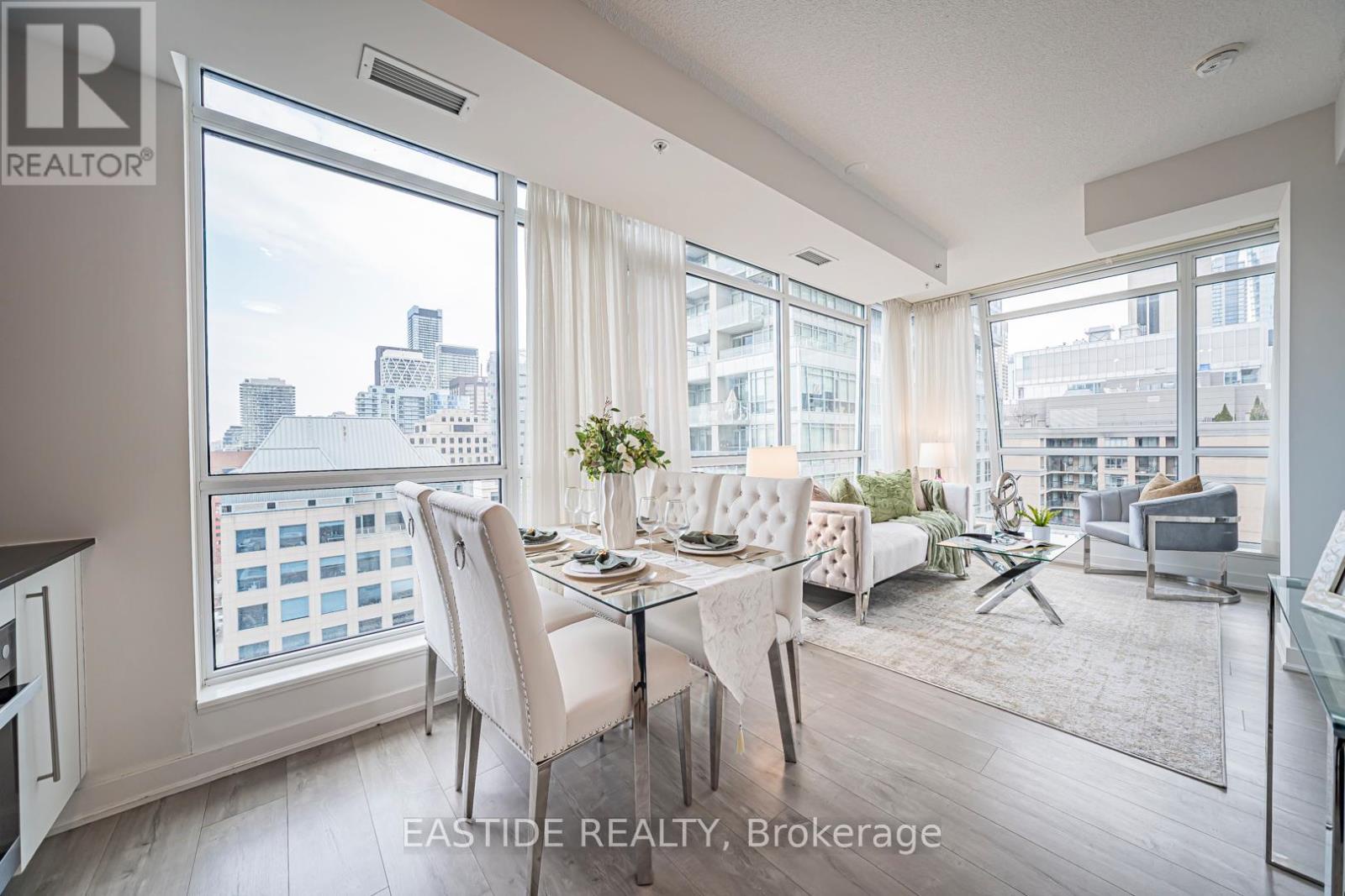 1502 - 30 Nelson Street, Toronto (waterfront Communities), Ontario