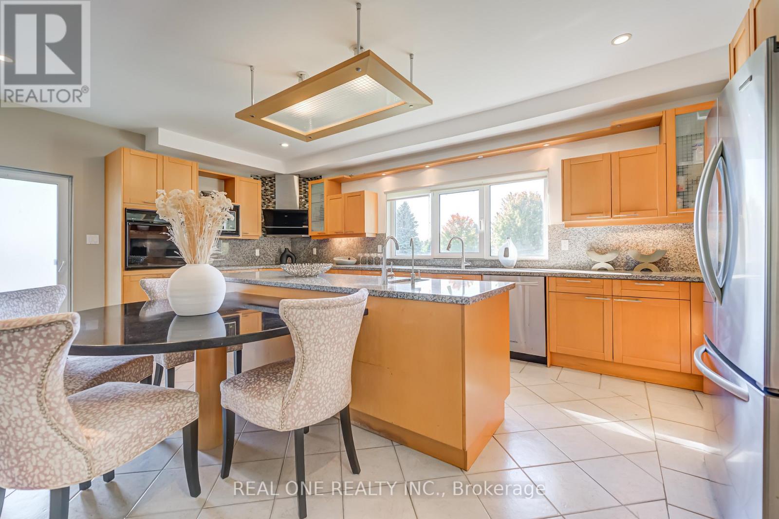 2477 Hornes Road, East Gwillimbury, Ontario