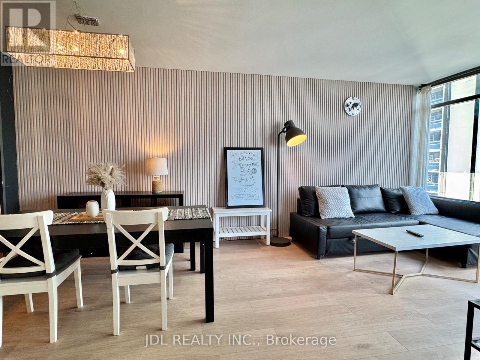 1607 - 22 Wellesley Street E, Toronto (church-yonge Corridor), Ontario