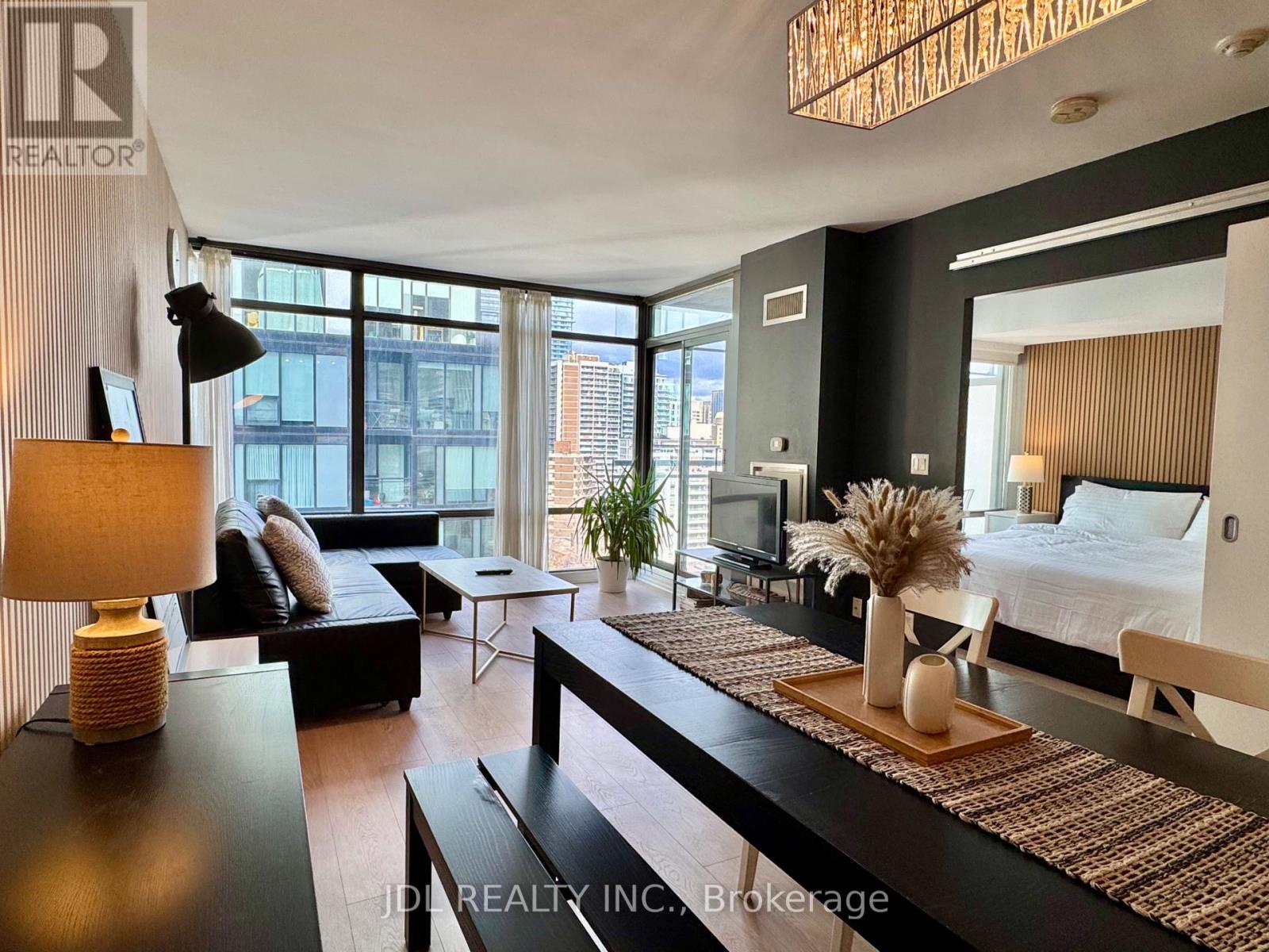 1607 - 22 Wellesley Street E, Toronto (church-yonge Corridor), Ontario