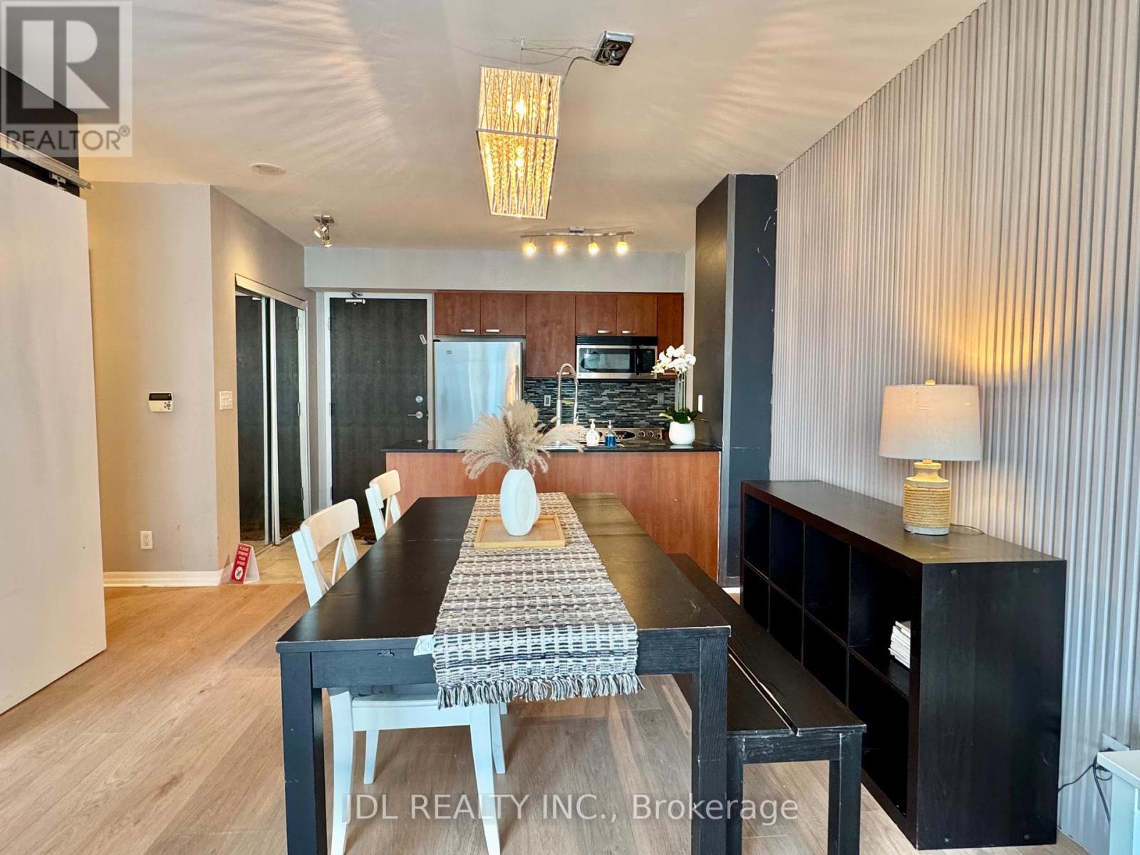 1607 - 22 Wellesley Street E, Toronto (church-yonge Corridor), Ontario