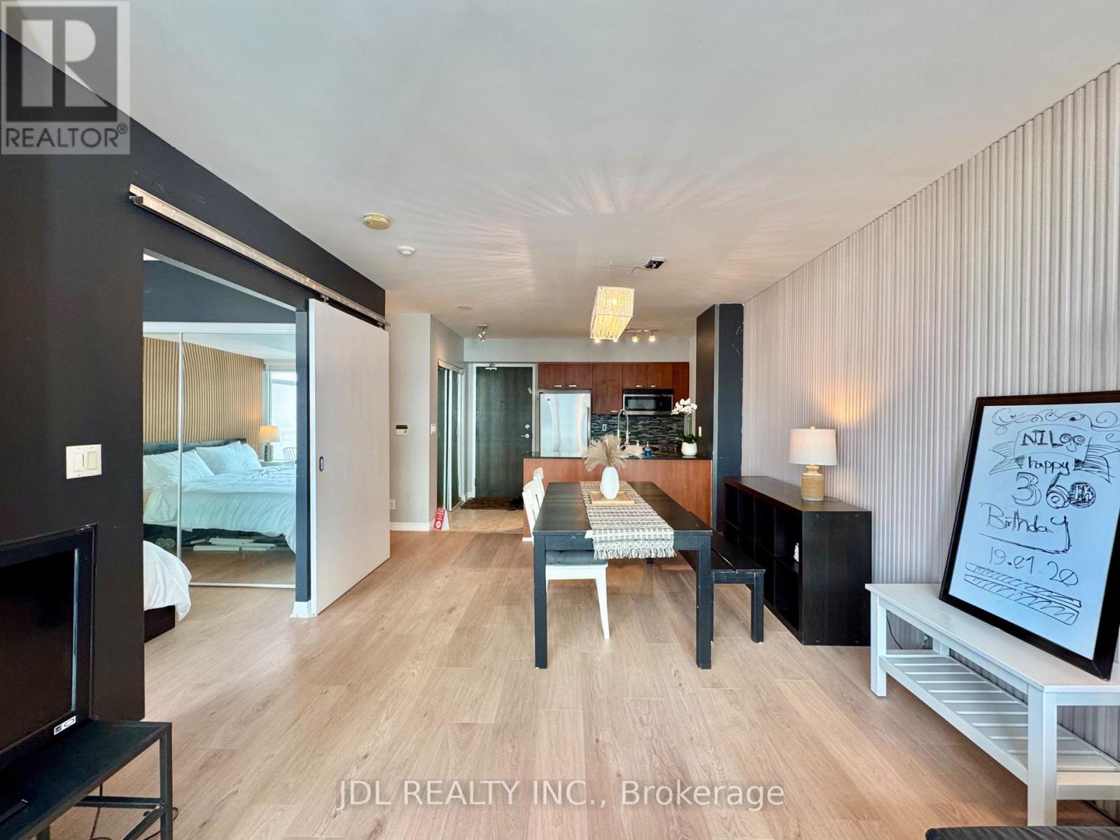 1607 - 22 Wellesley Street E, Toronto (church-yonge Corridor), Ontario