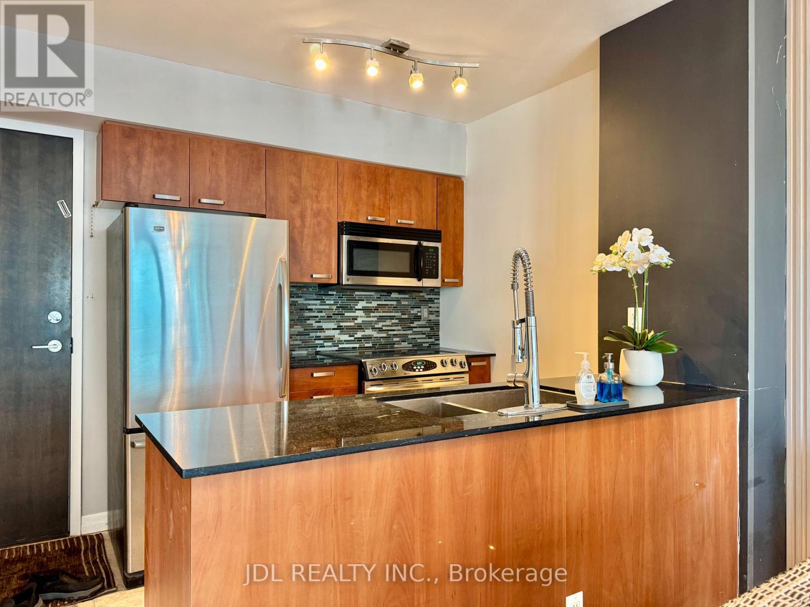 1607 - 22 Wellesley Street E, Toronto (church-yonge Corridor), Ontario