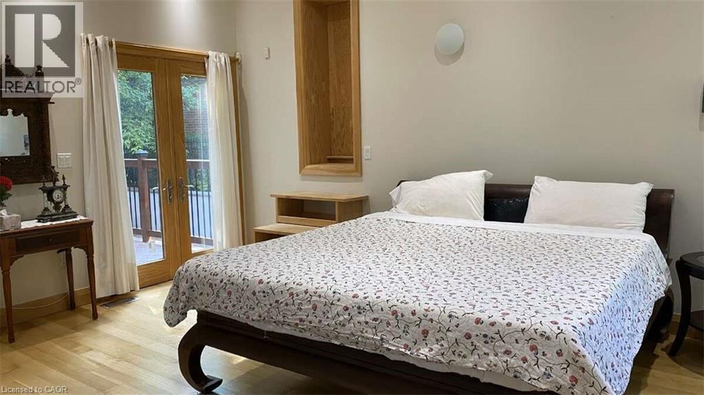 98 Burbank Drive, Toronto, Ontario