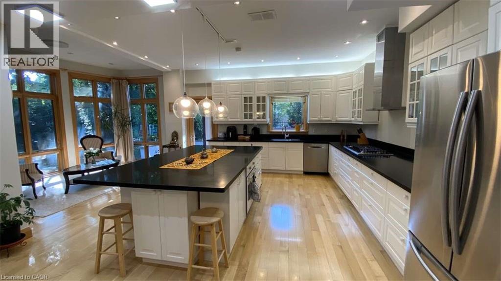 98 Burbank Drive, Toronto, Ontario