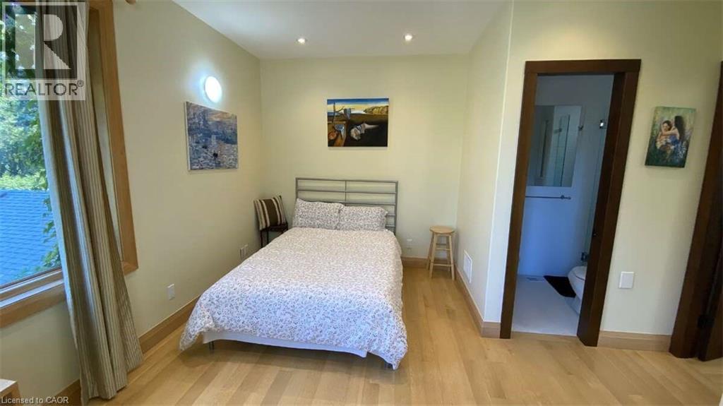 98 Burbank Drive, Toronto, Ontario