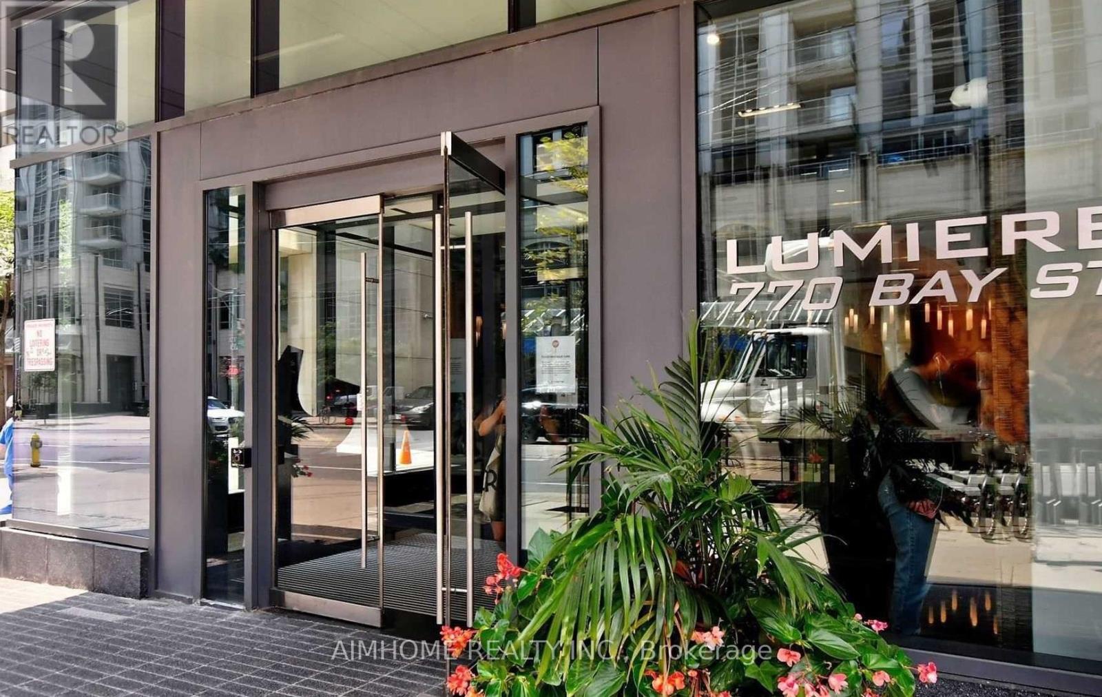 801 - 770 Bay Street, Toronto (bay Street Corridor), Ontario