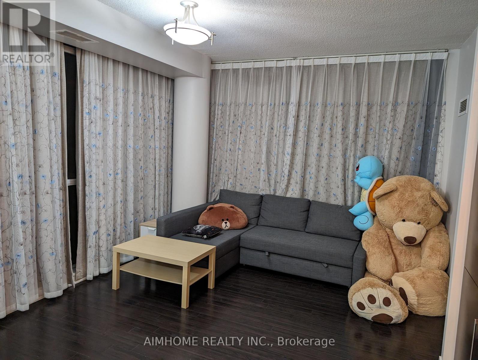 801 - 770 Bay Street, Toronto (bay Street Corridor), Ontario