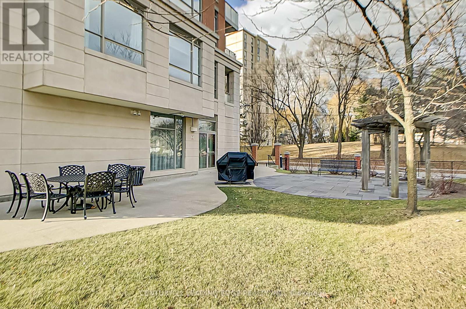 405 - 17 Ruddington Drive, Toronto (bayview Woods-steeles), Ontario