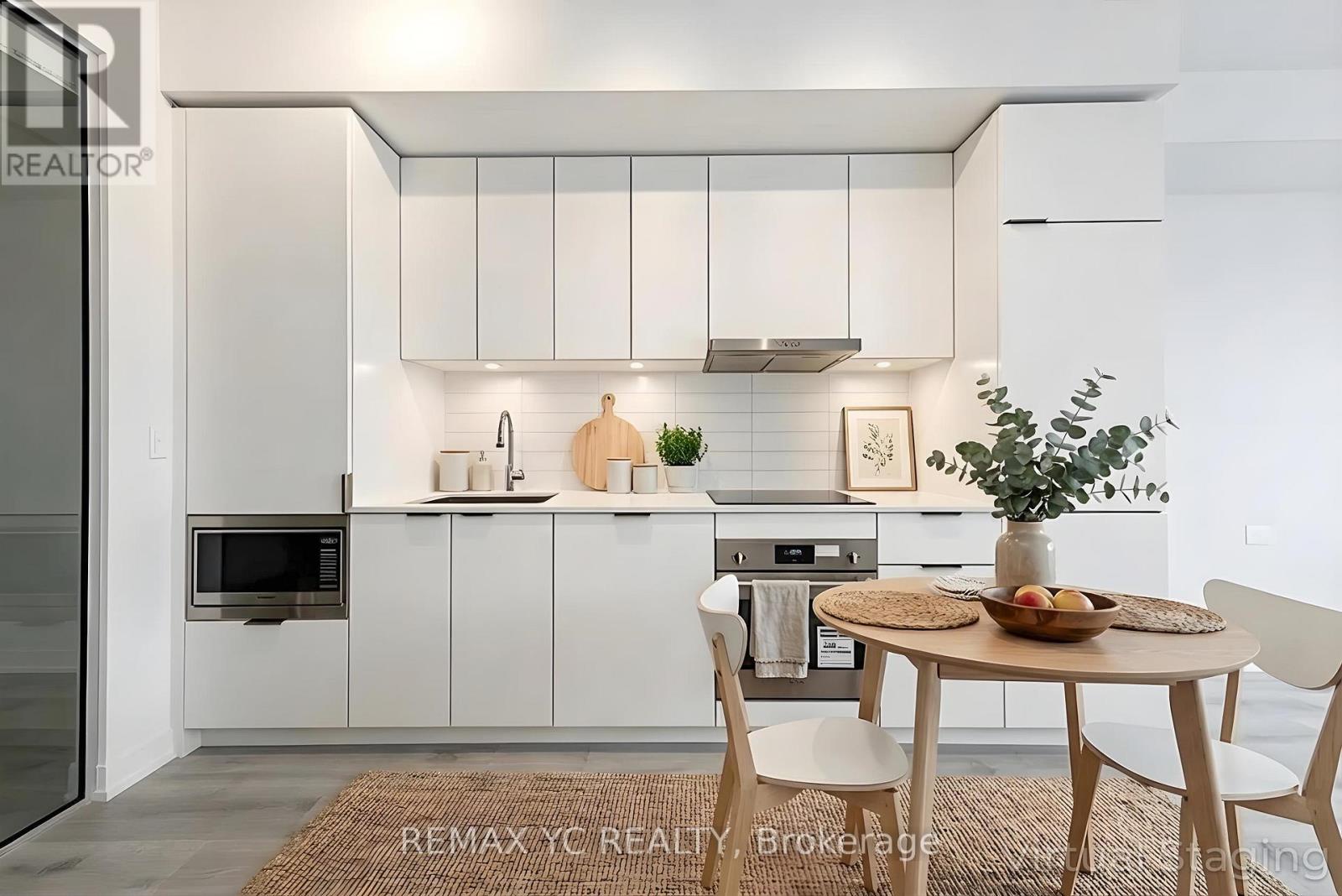 835 - 7 Golden Lion Heights N, Toronto (newtonbrook East), Ontario