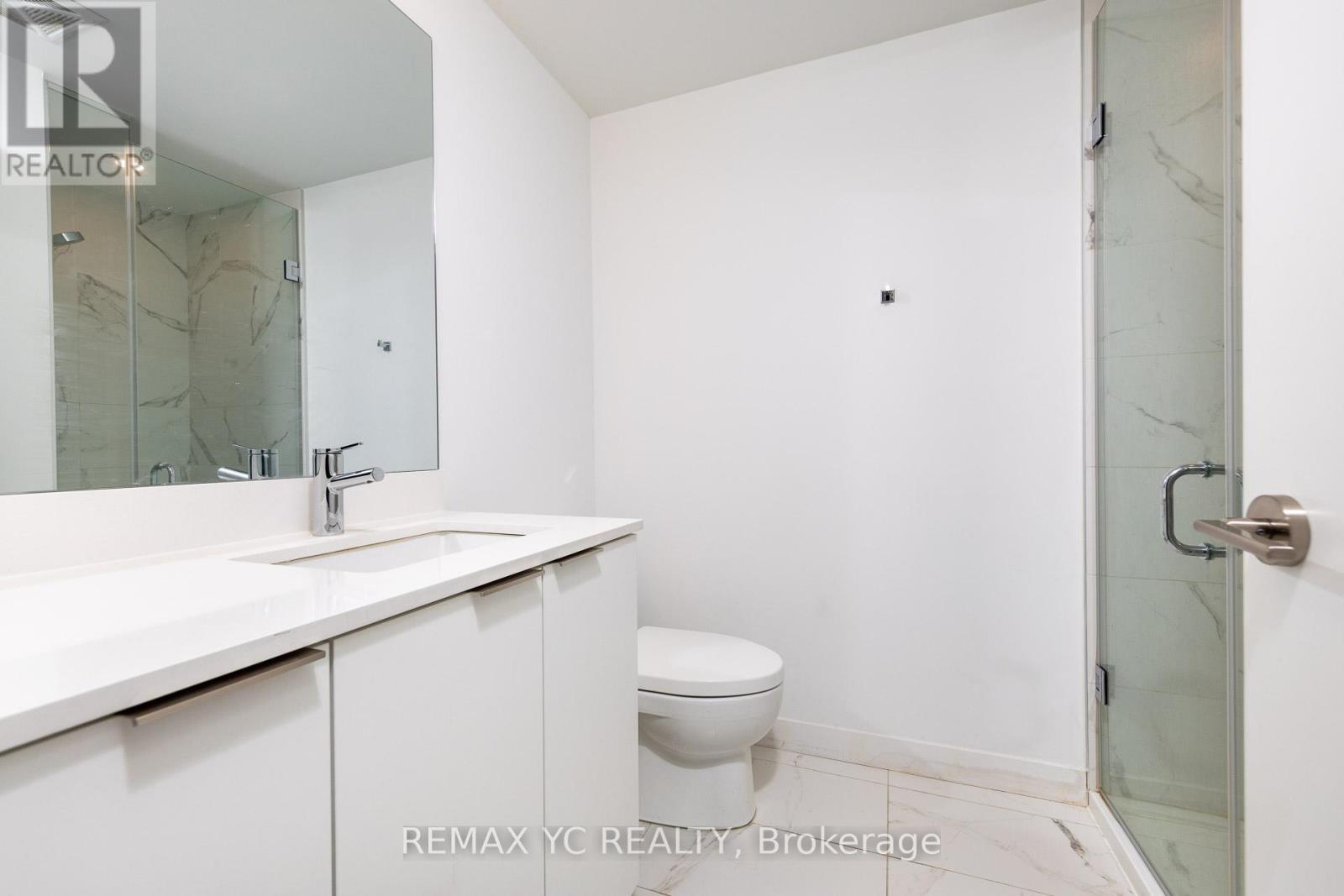 835 - 7 Golden Lion Heights N, Toronto (newtonbrook East), Ontario