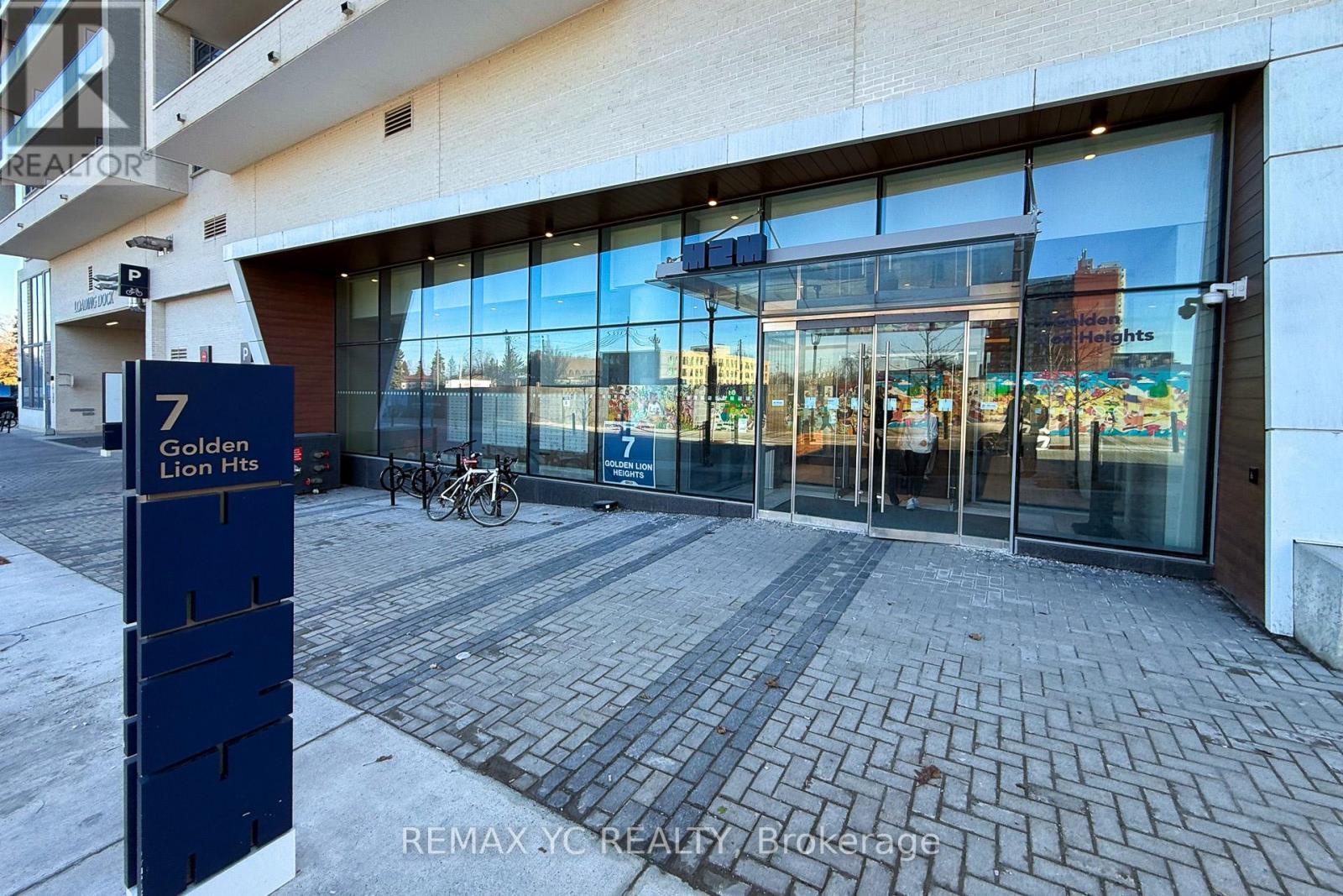 835 - 7 Golden Lion Heights N, Toronto (newtonbrook East), Ontario